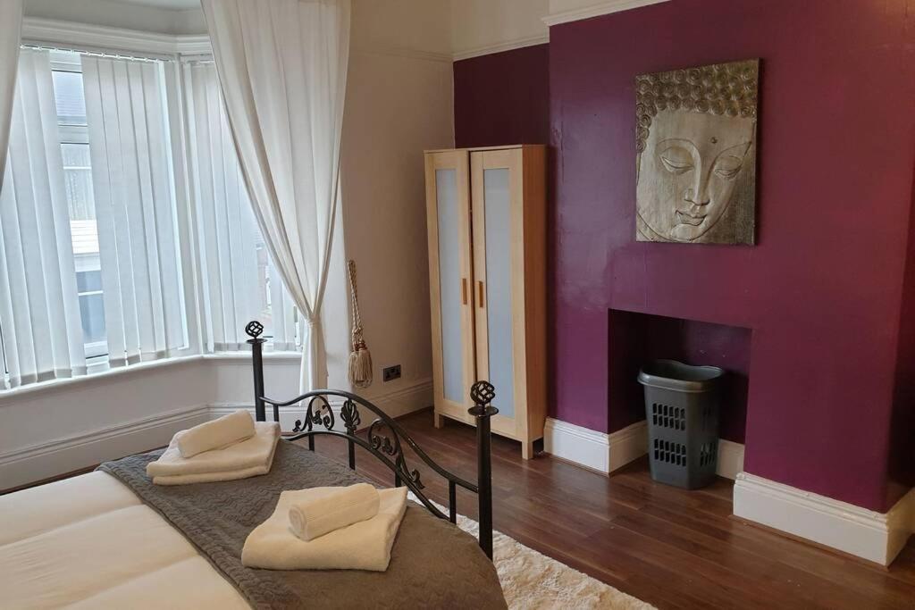 South Shield'S Hidden Gem Garnet 3 Bedroom Apartment Sleeps 6 Guests South Shields Eksteriør billede